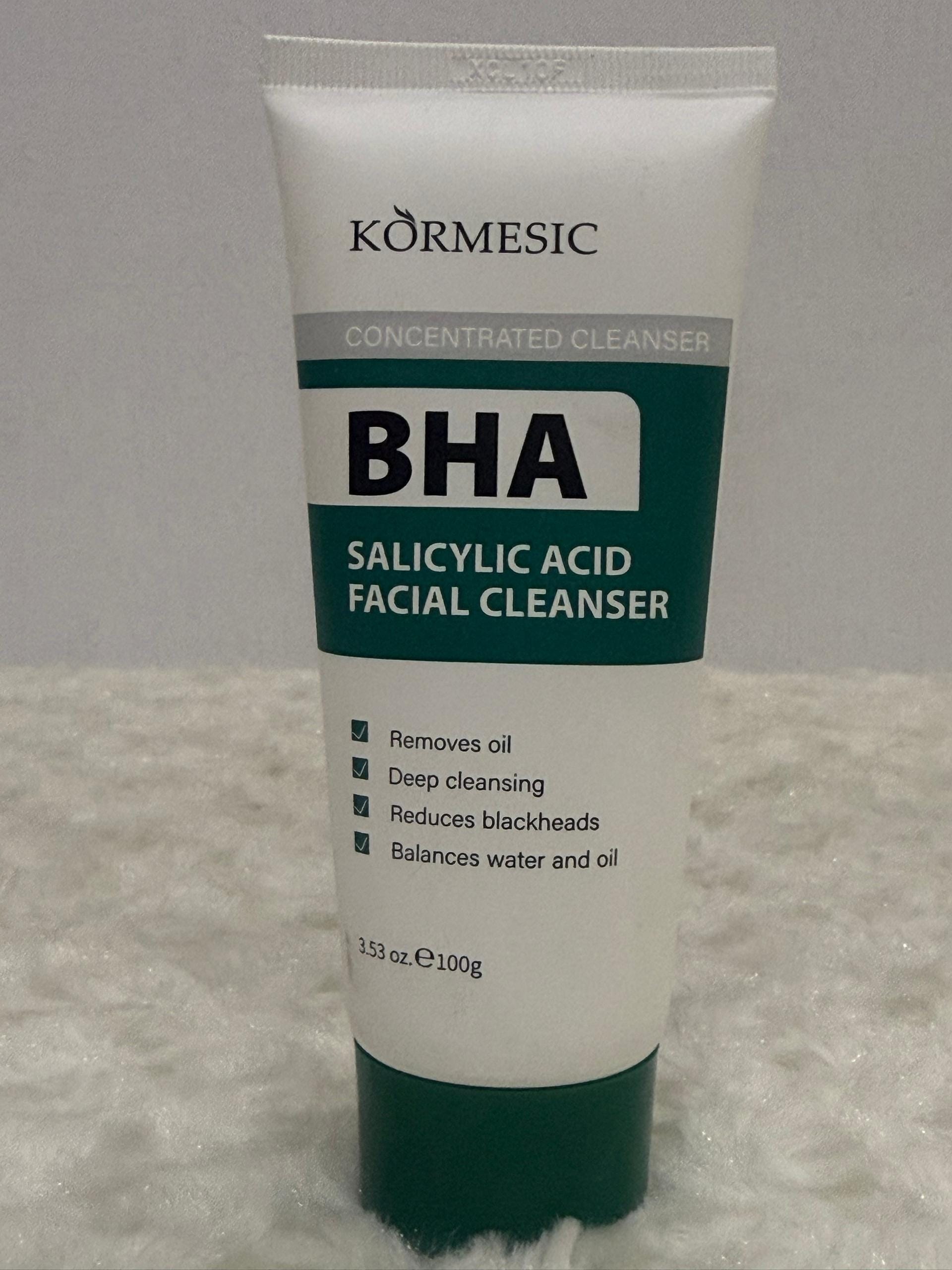 Salicylic acid facial cleanser